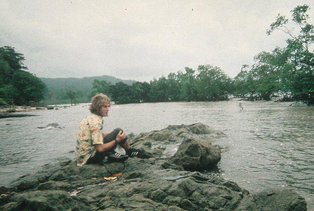 Das etwas andare Ostern. Liebe Jägers, viel Spaß auf Havelock! Anbei ein fast 15(!) Jahre altes Bild, South Andamans