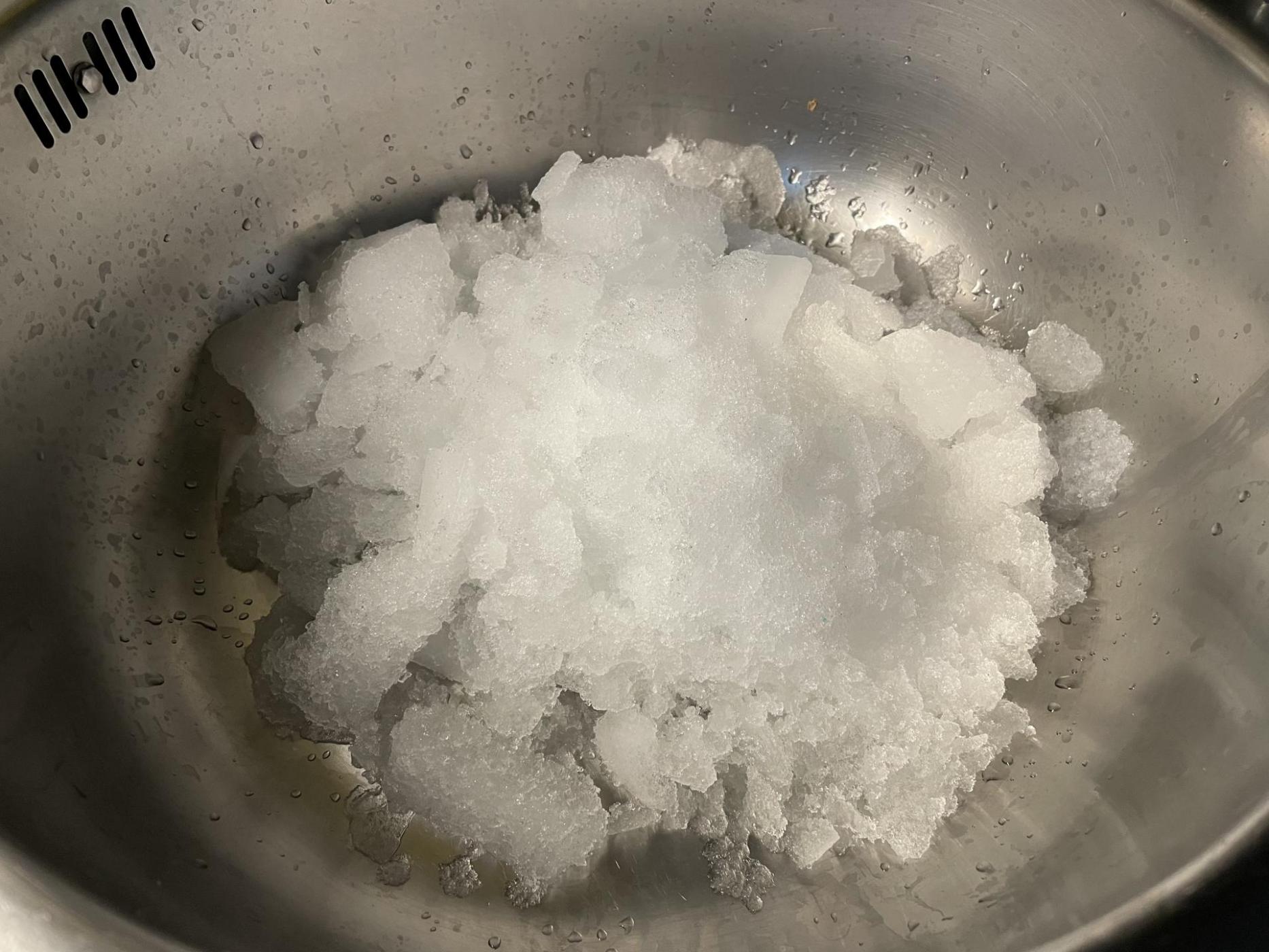 Der Winter- bzw. Kälteeinbruch ist für eins gut: endlich & dringend nötig Tiefkühlschrank abgetaut.