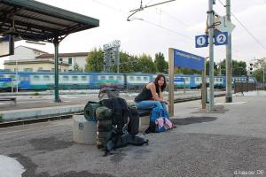 Nebenschauplatz: an Pisas Zweit-Bahnhof ist nicht viel los